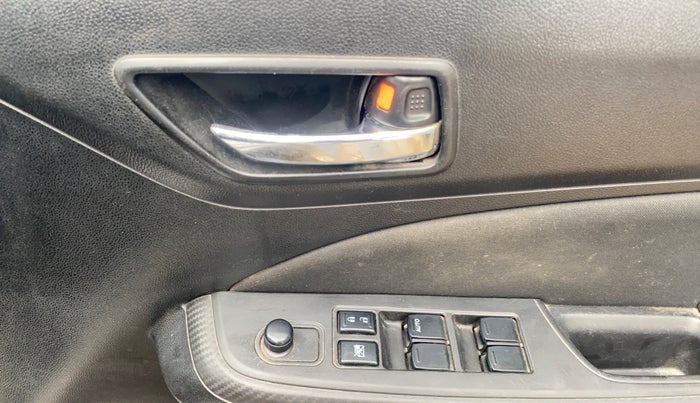 2019 Maruti Swift VXI, Petrol, Manual, 83,411 km, Driver Side Door Panels Control