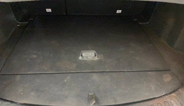 2019 Tata Harrier XZ 2.0L, Diesel, Manual, 69,490 km, Boot Inside