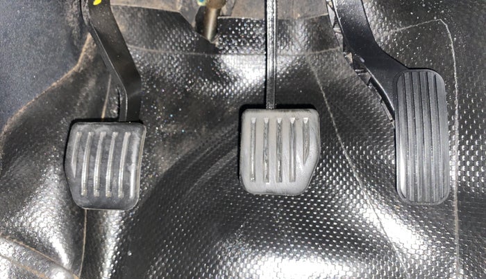 2019 Tata Harrier XZ 2.0L, Diesel, Manual, 69,490 km, Pedals