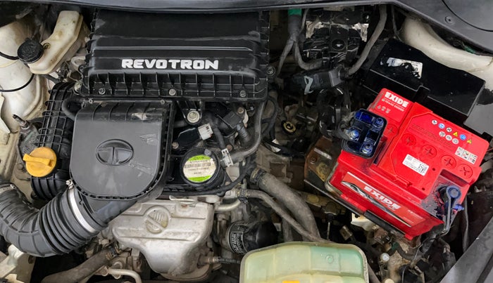 2016 Tata Tiago XE PETROL, Petrol, Manual, 48,084 km, Engine View - Left