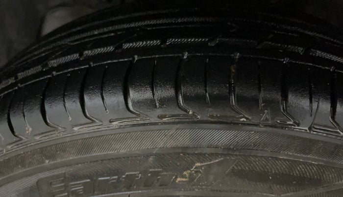 2016 Tata Tiago XE PETROL, Petrol, Manual, 48,084 km, Left Front Tyre Tread