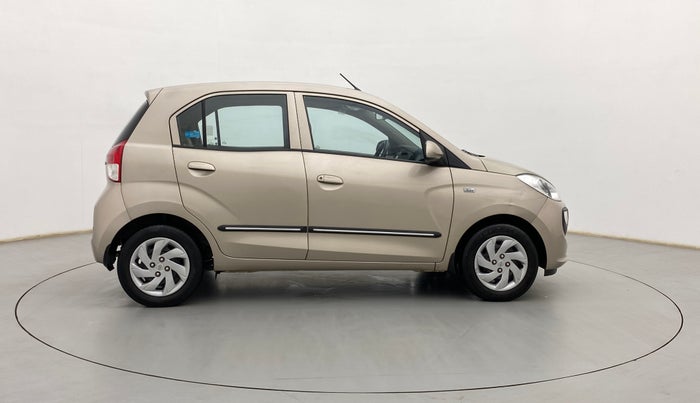 2019 Hyundai NEW SANTRO SPORTZ AMT, Petrol, Automatic, 61,208 km, Right Side View