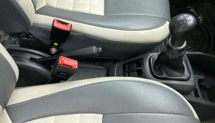 2017 Maruti Alto 800 LXI, Petrol, Manual, 64,054 km, Gear Lever