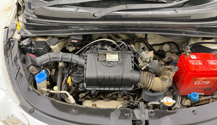 2013 Hyundai i10 MAGNA 1.1, CNG, Manual, 77,830 km, Engine View - Right