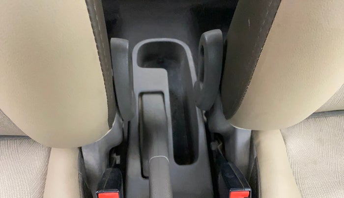 2013 Hyundai i10 MAGNA 1.1, CNG, Manual, 77,830 km, Driver Side Adjustment Panel