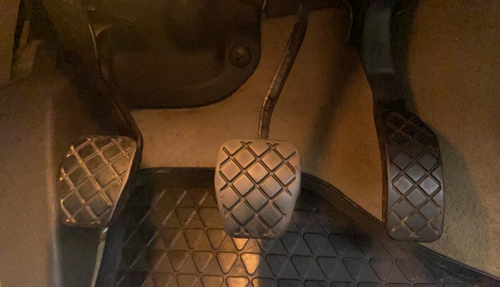 2017 Volkswagen Vento HIGHLINE DIESEL 1.5, Diesel, Manual, 66,213 km, Pedals