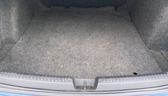 2017 Volkswagen Vento HIGHLINE DIESEL 1.5, Diesel, Manual, 66,213 km, Boot Inside