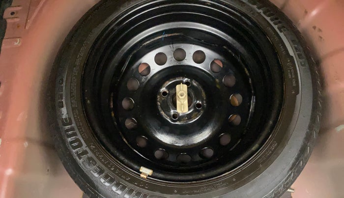 2015 Hyundai Verna FLUIDIC 4S1.6 VTVT SX O, Petrol, Manual, 70,607 km, Spare Tyre