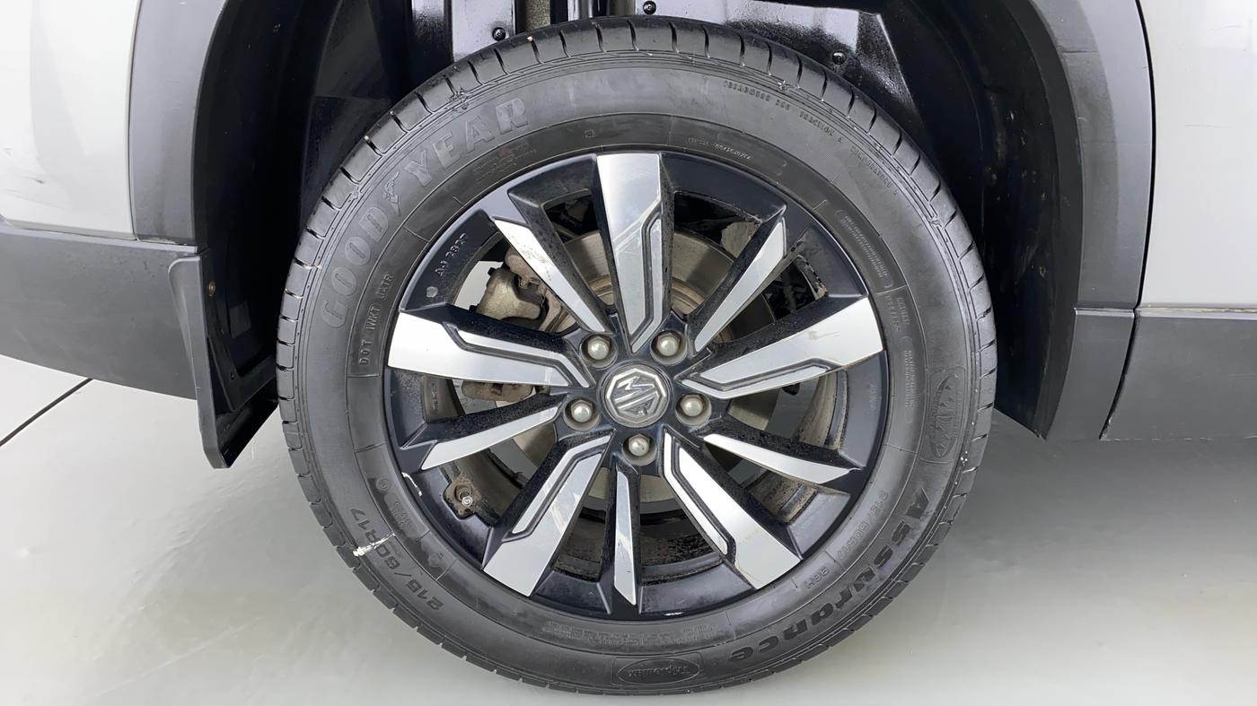2019 MG HECTOR SHARP DCT PETROL, Petrol, Automatic, 39,762 km, Right Rear Wheel