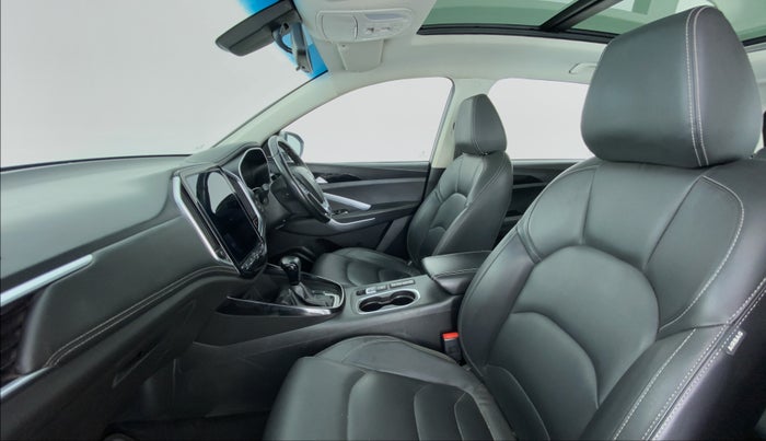 2019 MG HECTOR SHARP DCT PETROL, Petrol, Automatic, 39,762 km, Right Side Front Door Cabin