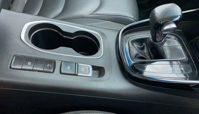 2019 MG HECTOR SHARP DCT PETROL, Petrol, Automatic, 39,762 km, Gear Lever