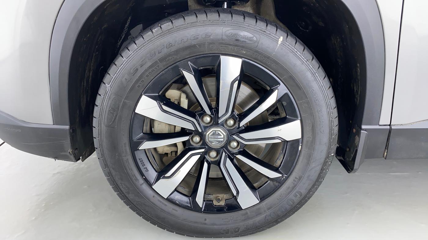 2019 MG HECTOR SHARP DCT PETROL, Petrol, Automatic, 39,762 km, Left Front Wheel
