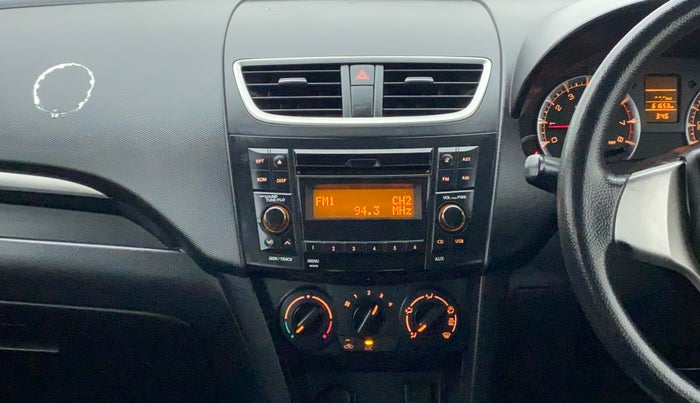 2015 Maruti Swift VXI, Petrol, Manual, 61,653 km, Air Conditioner