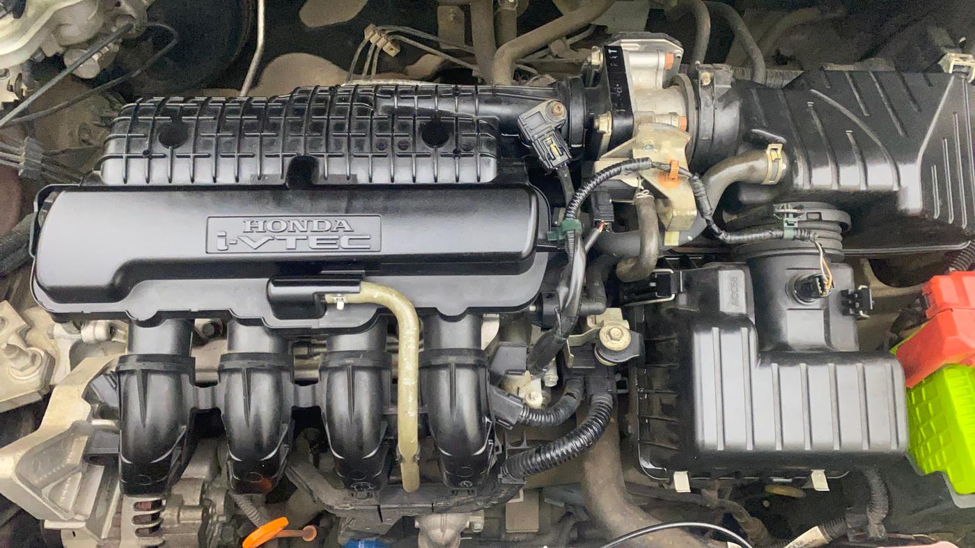 2017 Honda Brio VX AT, Petrol, Automatic, 84,842 km, Engine View