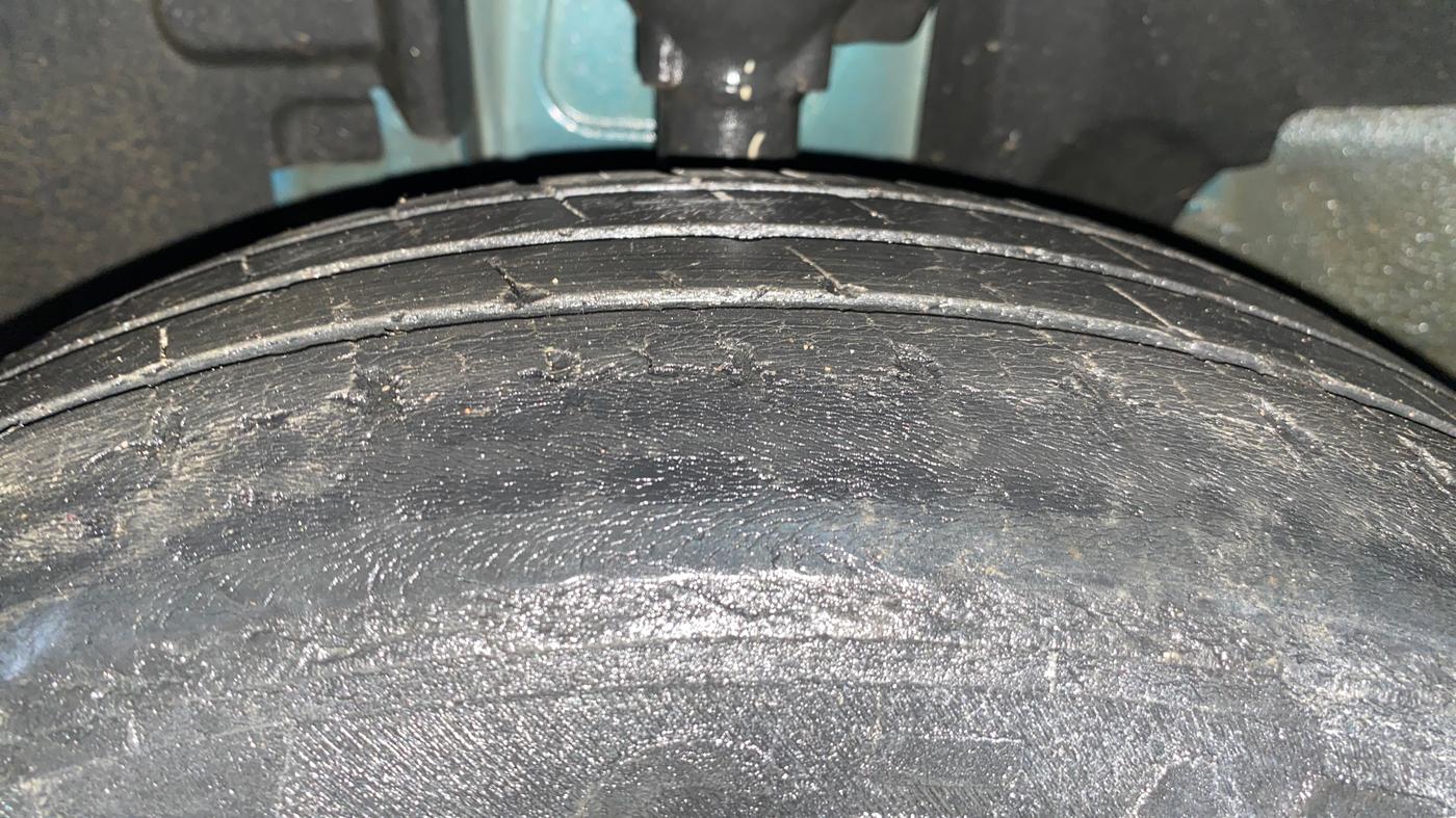 2021 Renault Kwid RXT 0.8, Petrol, Manual, 46,229 km, Left Front Tyre Tread