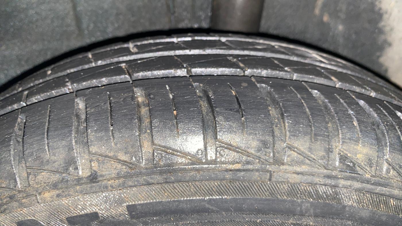 2021 Renault Kwid RXT 0.8, Petrol, Manual, 46,229 km, Left Rear Tyre Tread