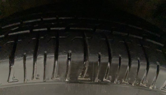2016 Hyundai Creta S 1.6 PETROL, Petrol, Manual, 92,165 km, Left Front Tyre Tread