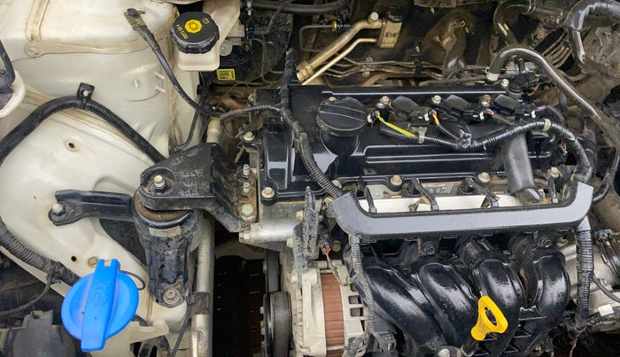 2019 Hyundai VENUE S 1.2, Petrol, Manual, 83,501 km, Engine View - Right