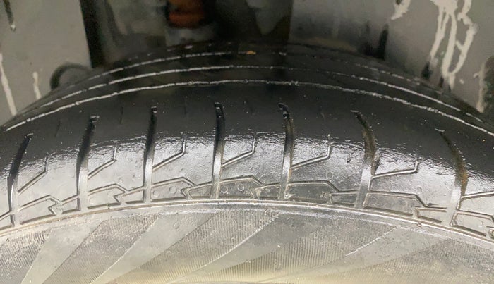 2020 KIA SELTOS HTX IVT 1.5 PETROL, Petrol, Automatic, 81,975 km, Right Rear Tyre Tread