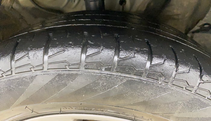 2020 KIA SELTOS HTX IVT 1.5 PETROL, Petrol, Automatic, 81,975 km, Right Front Tyre Tread