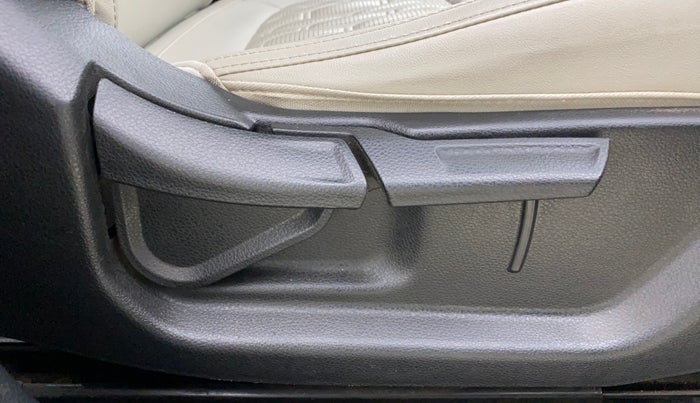 2020 KIA SELTOS HTX IVT 1.5 PETROL, Petrol, Automatic, 81,975 km, Driver Side Adjustment Panel