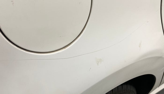 2013 Volkswagen Polo HIGHLINE1.2L, Petrol, Manual, 75,133 km, Right quarter panel - Minor scratches