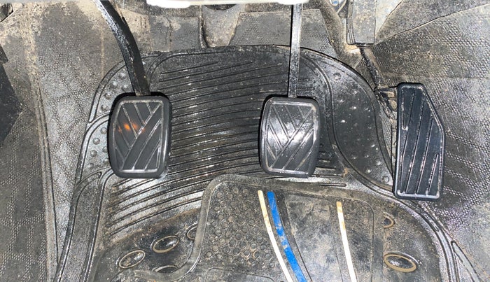 2021 Maruti Baleno ZETA PETROL 1.2, Petrol, Manual, 36,048 km, Pedals