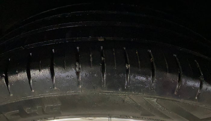 2021 Maruti Baleno ZETA PETROL 1.2, Petrol, Manual, 36,048 km, Left Rear Tyre Tread