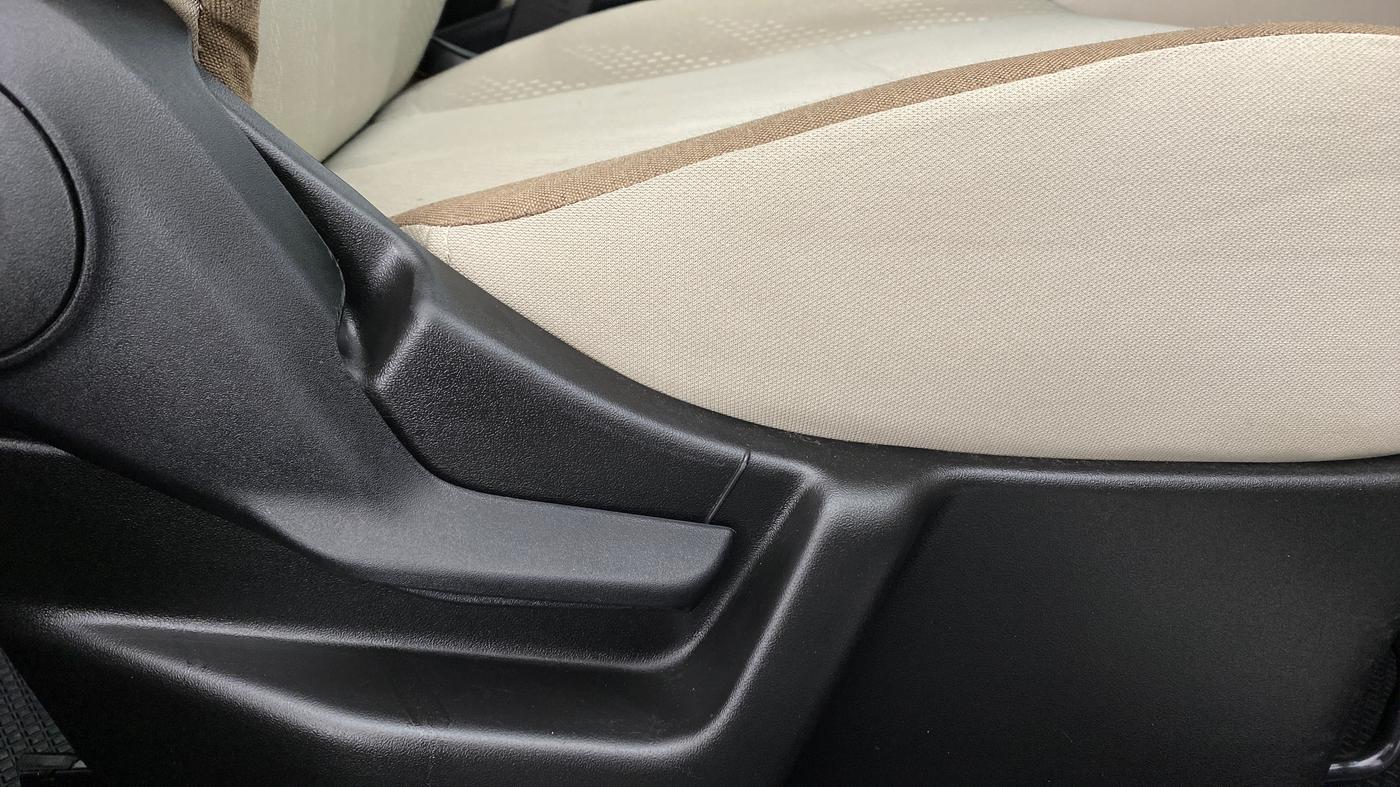 2020 Maruti New Wagon-R ZXI 1.2 old, Petrol, Manual, 45,691 km, Driver Side Adjustment Panel
