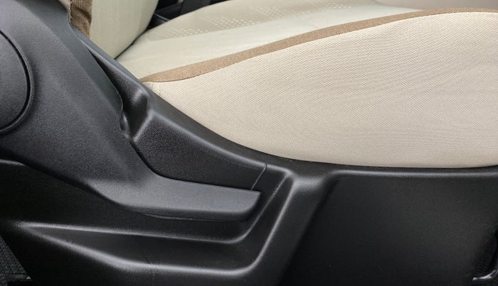 2020 Maruti New Wagon-R ZXI 1.2 old, Petrol, Manual, 45,691 km, Driver Side Adjustment Panel