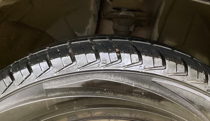 2016 Renault Kwid RXT 0.8, Petrol, Manual, 34,079 km, Right Front Tyre Tread