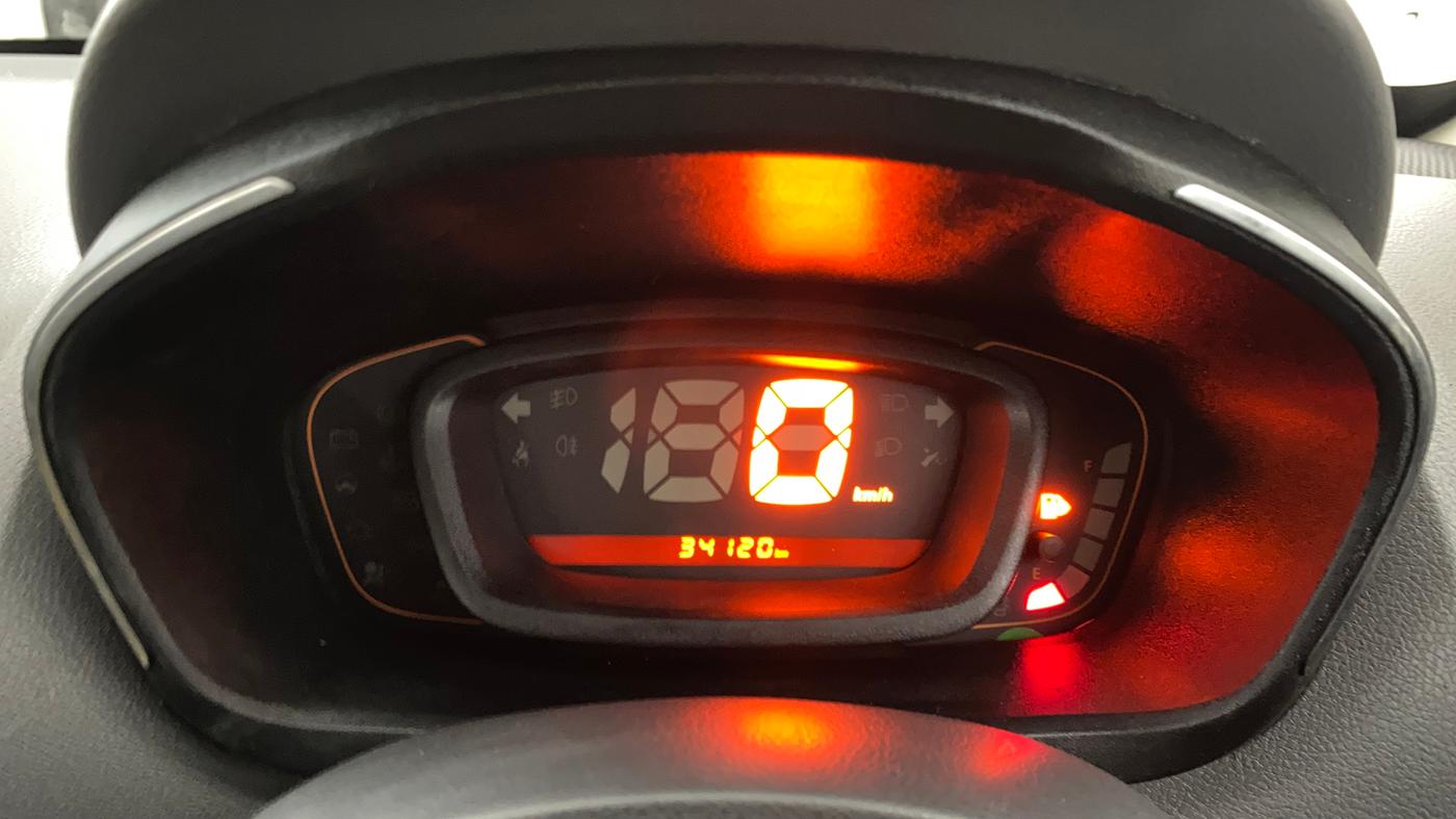 2016 Renault Kwid RXT 0.8, Petrol, Manual, 34,079 km, Odometer Image