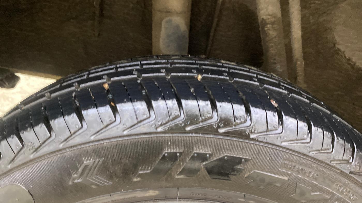 2016 Renault Kwid RXT 0.8, Petrol, Manual, 34,079 km, Right Rear Tyre Tread