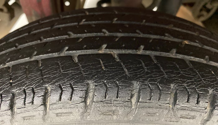 2013 Maruti Alto K10 VXI P, Petrol, Manual, 62,482 km, Right Rear Tyre Tread