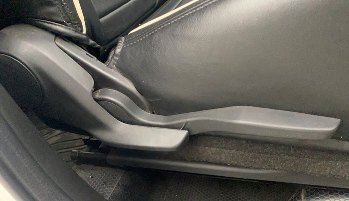 2018 Maruti Swift VXI, Petrol, Manual, 57,700 km, Driver Side Adjustment Panel