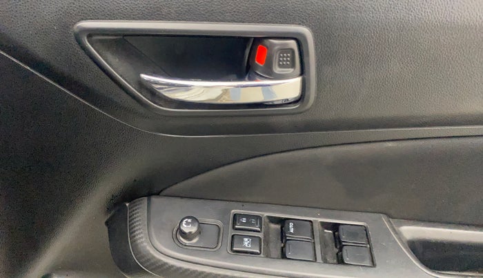 2018 Maruti Swift VXI, Petrol, Manual, 57,700 km, Driver Side Door Panels Control