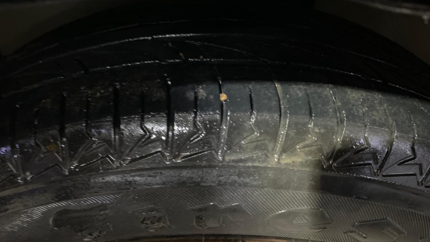 2018 Maruti Celerio X ZXI (O) AMT, Petrol, Automatic, 84,420 km, Left Front Tyre Tread