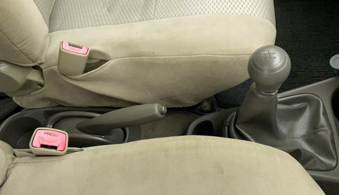 2014 Toyota Etios G, Petrol, Manual, 89,602 km, Gear Lever