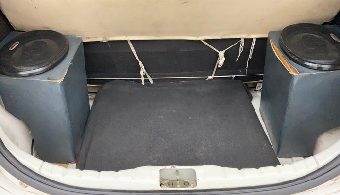 2011 Hyundai Eon ERA, Petrol, Manual, 66,145 km, Boot Inside
