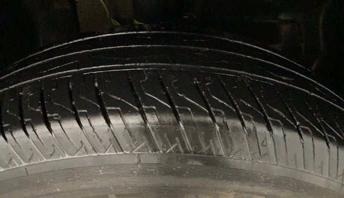 2023 Tata PUNCH PURE MT CNG, CNG, Manual, 38,033 km, Right Front Tyre Tread