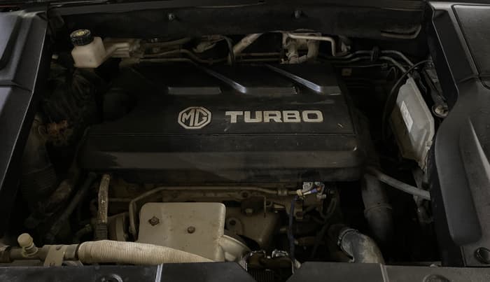 2023 MG HECTOR PLUS SHARP PRO 1.5 TURBO MT 7 STR, Petrol, Manual, 19,985 km, Engine View