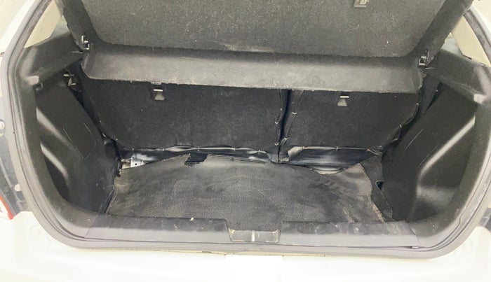 2017 Maruti Baleno DELTA PETROL 1.2, Petrol, Manual, 1,19,690 km, Boot Inside