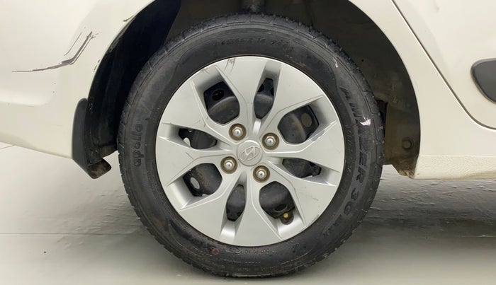 2016 Hyundai Xcent S 1.2 SPECIAL EDITION, Petrol, Manual, 57,620 km, Right Rear Wheel