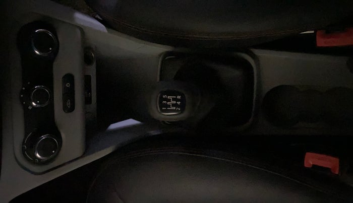 2021 Tata Tiago XT (O) PETROL, Petrol, Manual, 63,689 km, Gear Lever