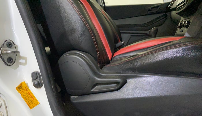 2021 Tata Tiago XT (O) PETROL, Petrol, Manual, 63,689 km, Driver Side Adjustment Panel