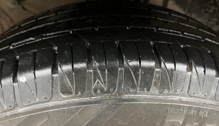 2021 KIA SONET GTX PLUS 1.5 AT, Diesel, Automatic, 99,514 km, Right Front Tyre Tread