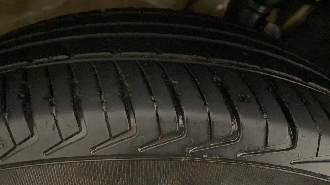 2021 Maruti New Wagon-R LXI CNG 1.0, CNG, Manual, 28,755 km, Right Rear Tyre Tread