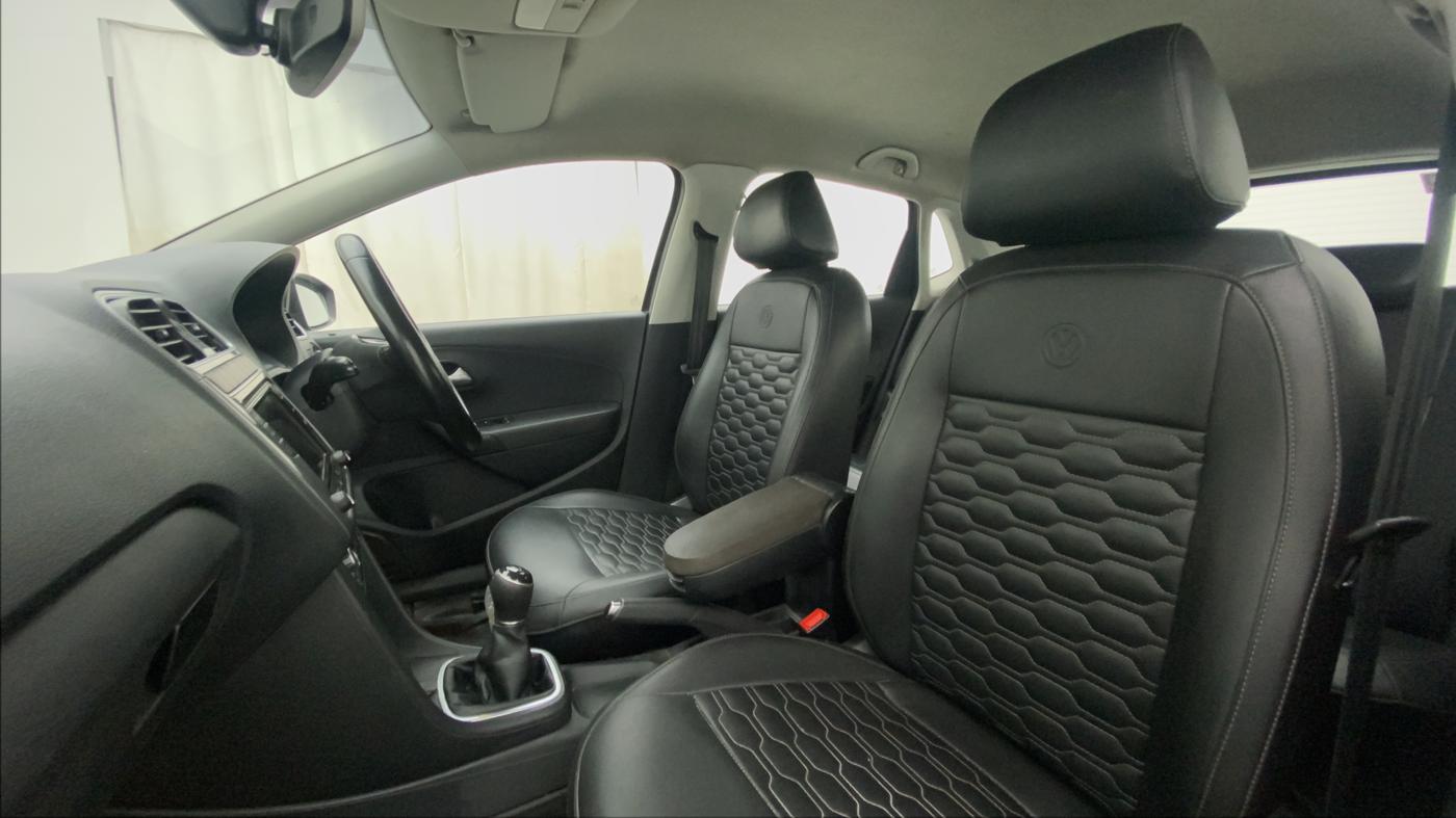 2018 Volkswagen Polo HIGHLINE PLUS 1.0 16 ALLOY, Petrol, Manual, 58,675 km, Right Side Front Door Cabin