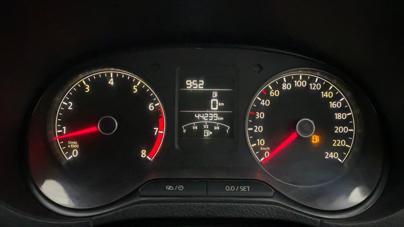 2018 Volkswagen Polo HIGHLINE PLUS 1.0 16 ALLOY, Petrol, Manual, 58,675 km, Odometer Image