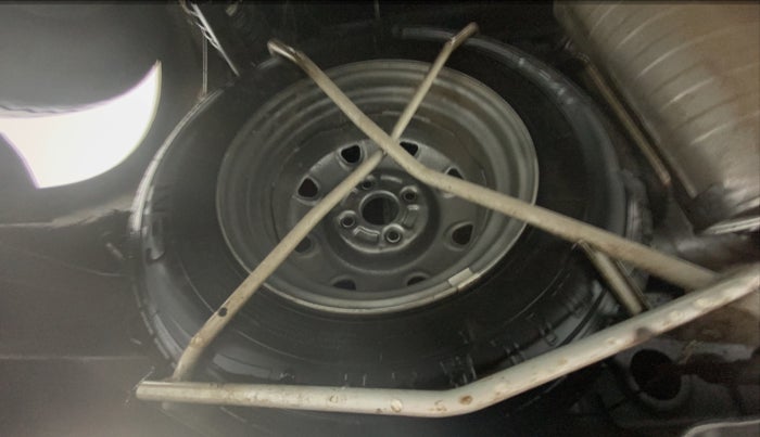 2021 Maruti Eeco 5 STR CNG WITH AC PLUSHTR, CNG, Manual, 7,555 km, Spare Tyre